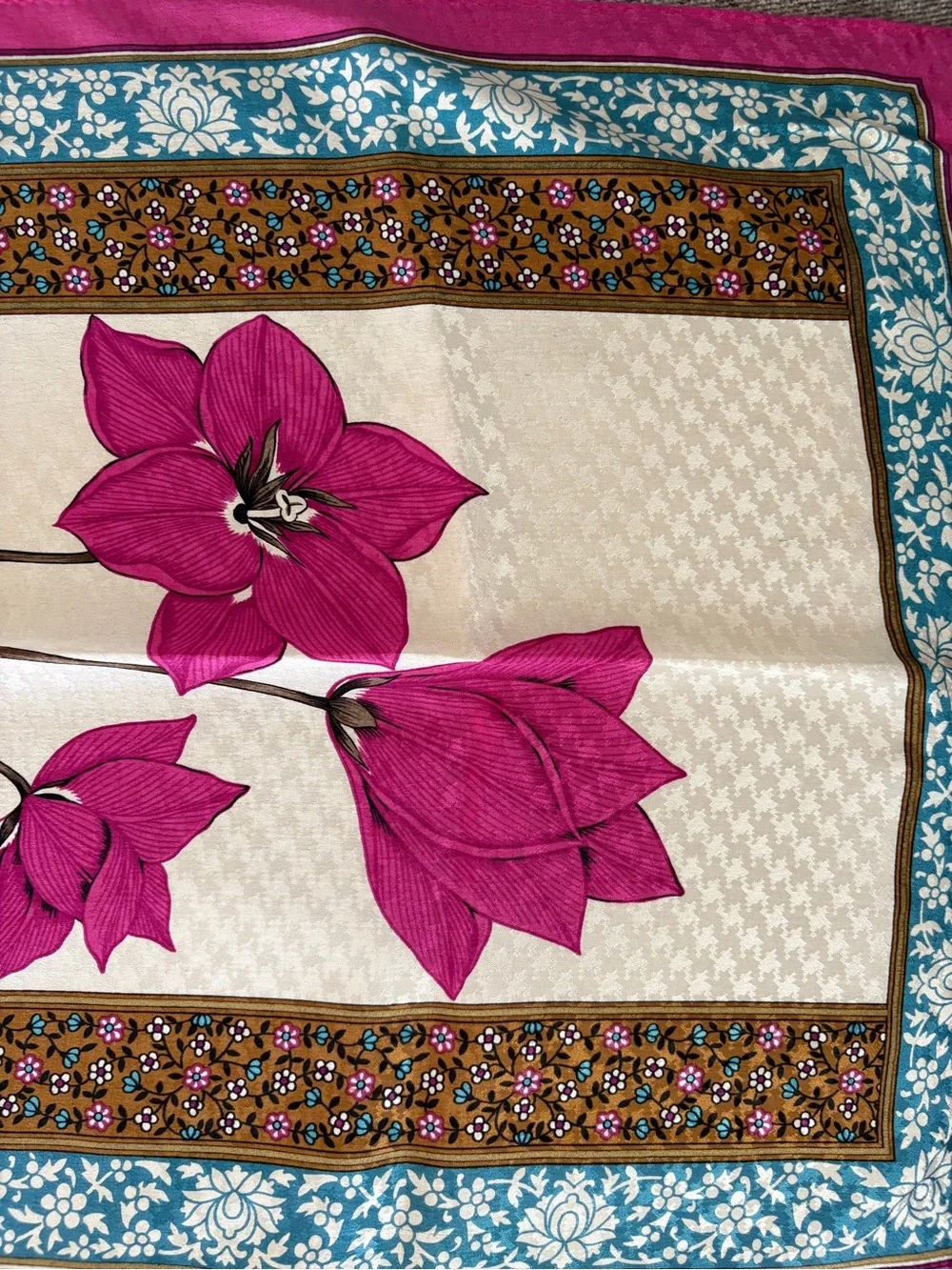 Vintage Albert Nipon Pink and Ivory Floral Silk-Blend Scarf